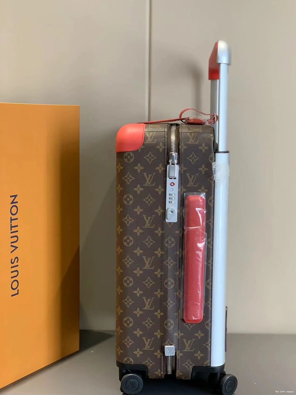 55 SUITCASE CUSTOM MACASSAR CANVAS CABIN HORIZON 37L 0814